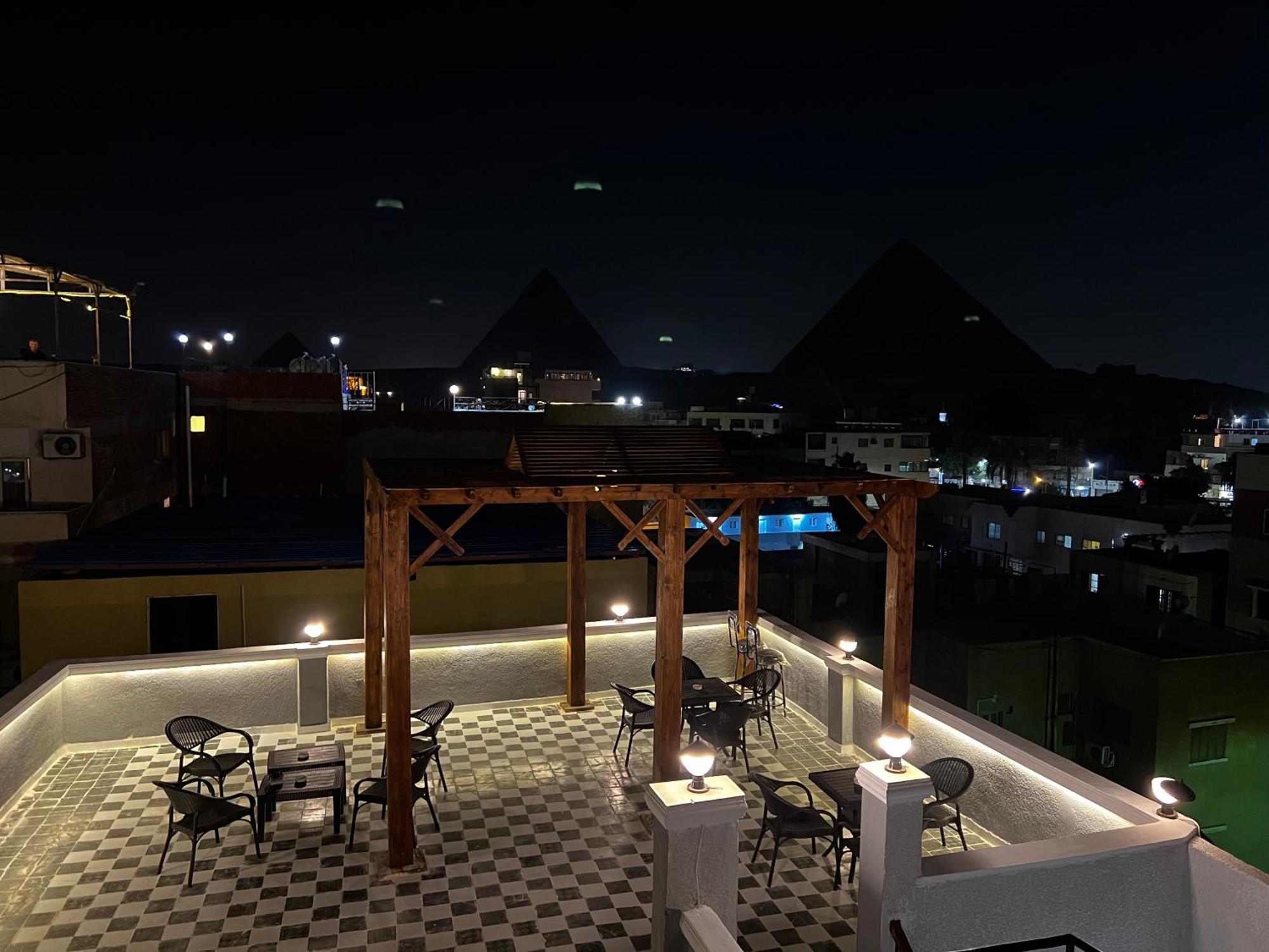 Pyramids Gate Hotel Kafret el-Gabal Exterior foto
